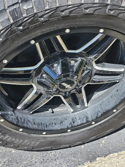 Whistle Express Car Wash Picture 6