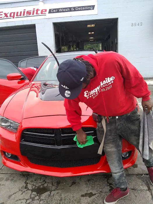 Exquisite Car Wash & Detailing Picture 1