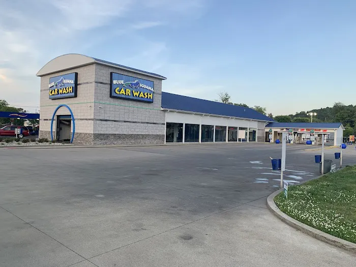 Zips Car Wash Picture 2