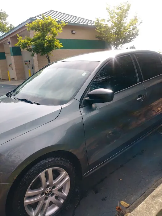 Moby's Auto Spa Picture 3