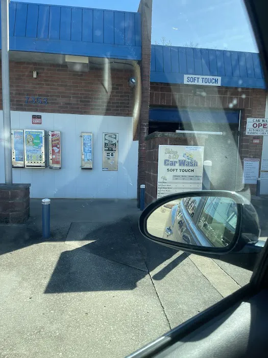 Top Dog Car Wash Picture 5