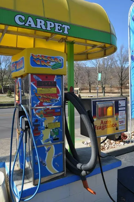 Mister G's Car Wash Picture 2