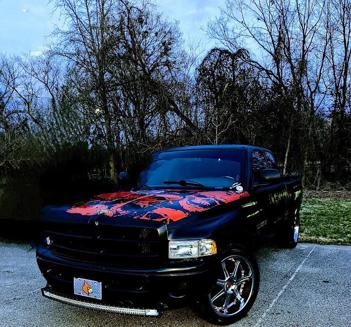 Clay's Car Wash Picture 4