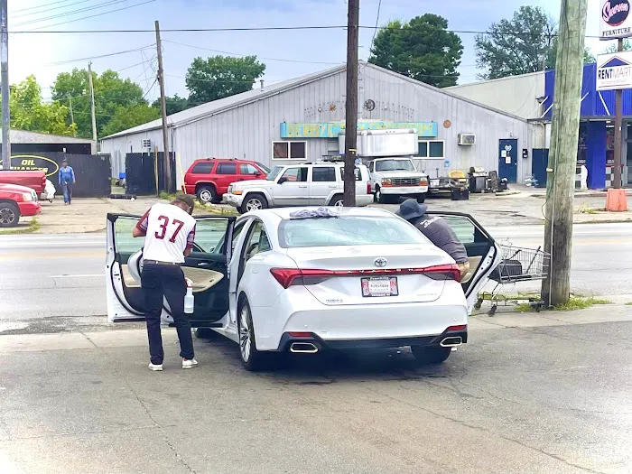 Earley Bird Car Wash Picture 6