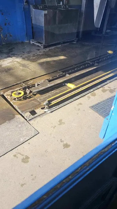 Earley Bird Car Wash Picture 8