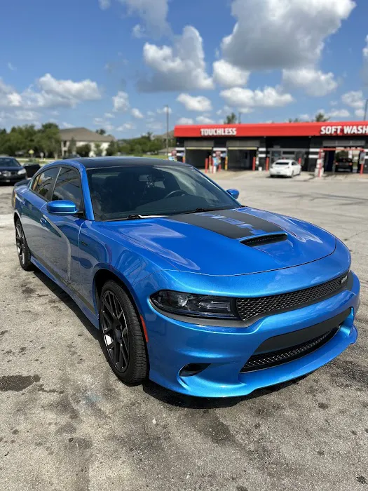 Fountains Auto Wash Picture 6