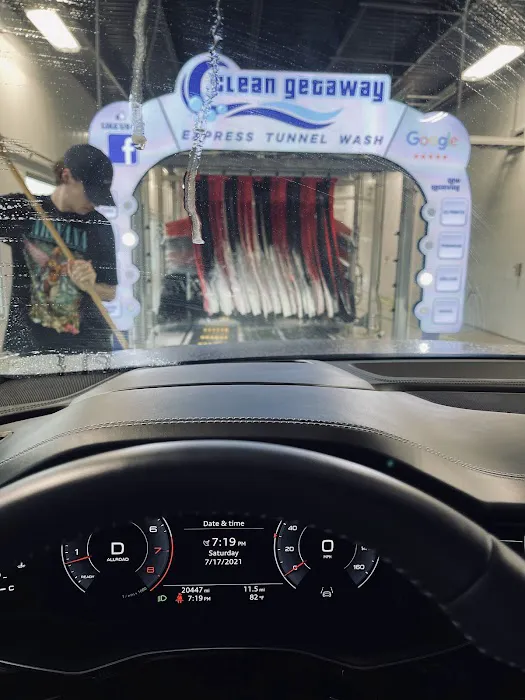 Sparkle Express Car Wash Picture 2