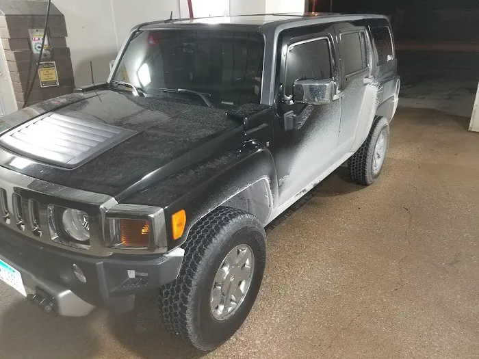 Precision Car Wash Picture 3