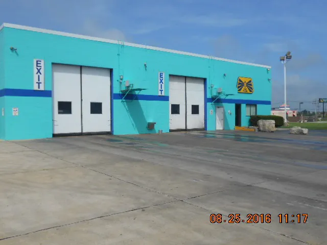 Blue Beacon Truck Wash of Bloomington, IL Picture 8