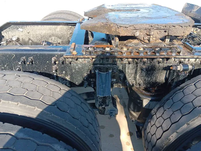 Truck Wash Picture 4