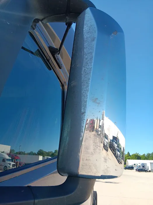 Truck Wash Picture 3