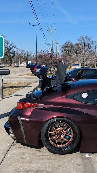 Shorewood Car Wash Picture 5
