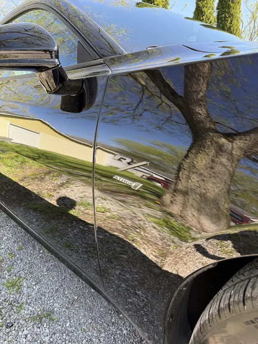 Primos Hand Car wash & Detail Center Picture 5