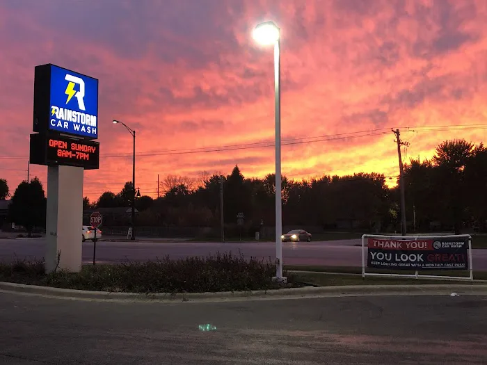 Rainstorm Car Wash Picture 5