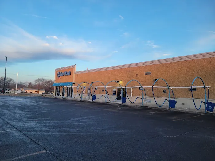 Rainstorm Car Wash Picture 3