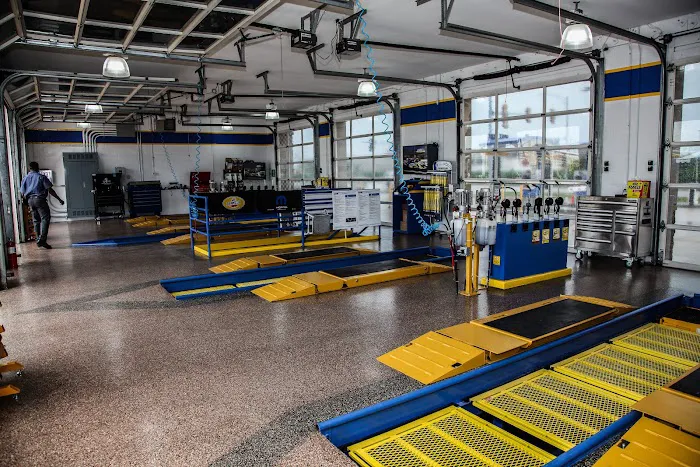 Big Express Wash & Lube Picture 10