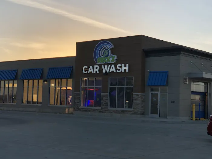Beck’s Car Wash Picture 5