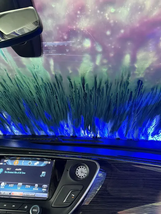 Beck’s Car Wash Picture 1