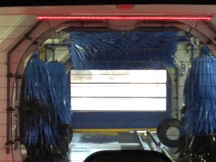 Beck’s Car Wash Picture 4