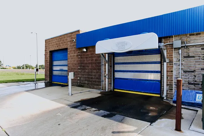 Uptown Wash Picture 10