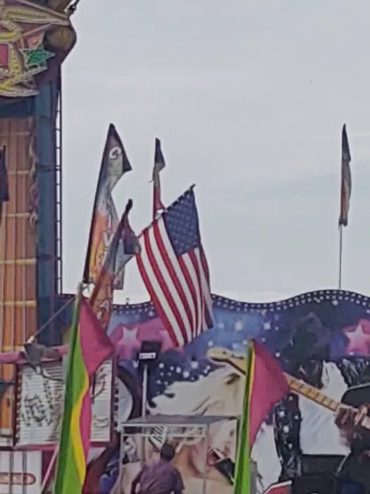 Uptown Wash Picture 4