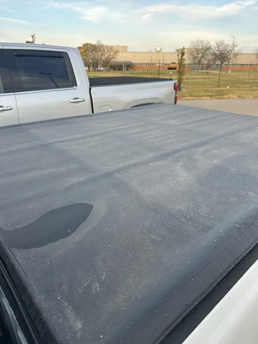 Wally Wash & Detail Shop Picture 2