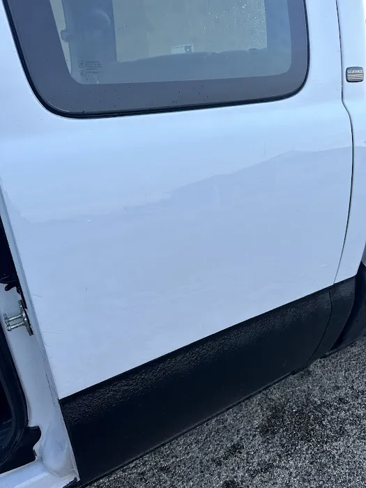 Wally Wash & Detail Shop Picture 1