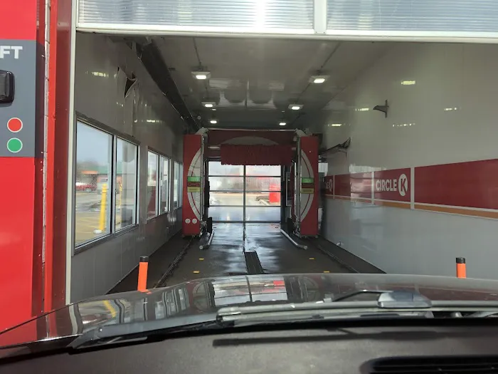 Circle K | Car Wash Picture 2