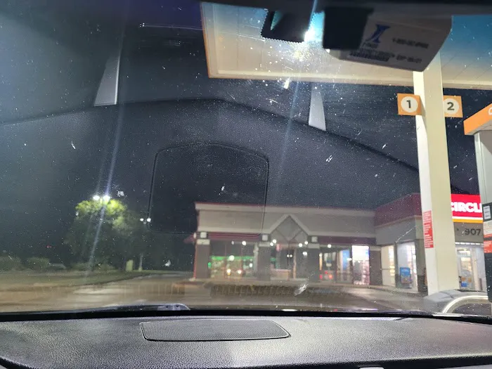 Sparkle Express Car Wash Picture 4