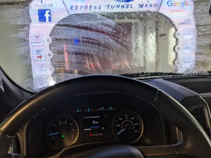 Sparkle Express Car Wash Picture 1