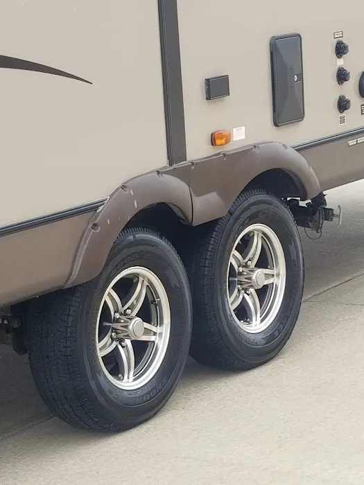 JH Car Wash Picture 5