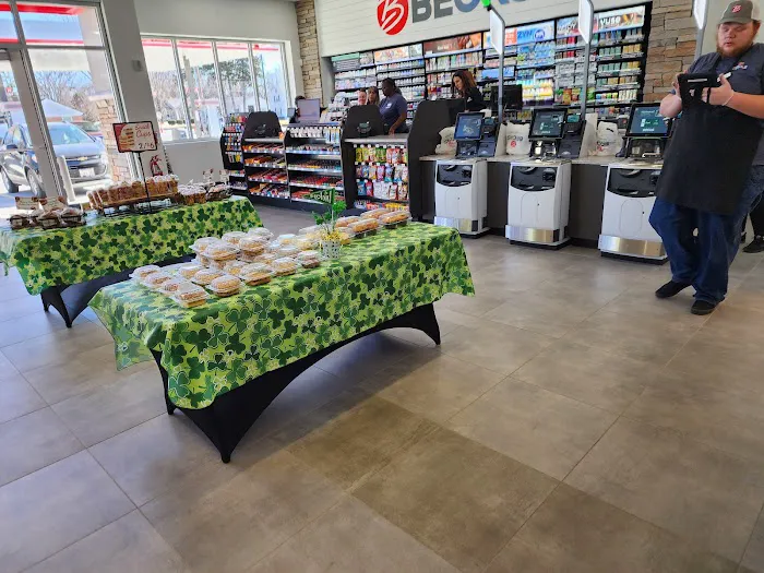 Beck's Car Wash Picture 2