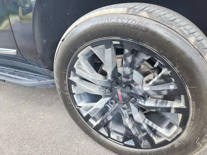 Dirtbuster Car Wash Picture 8