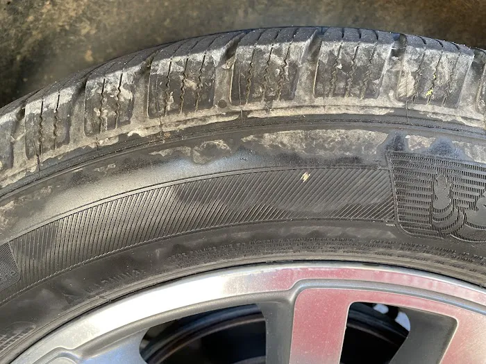 Crew Carwash Picture 8