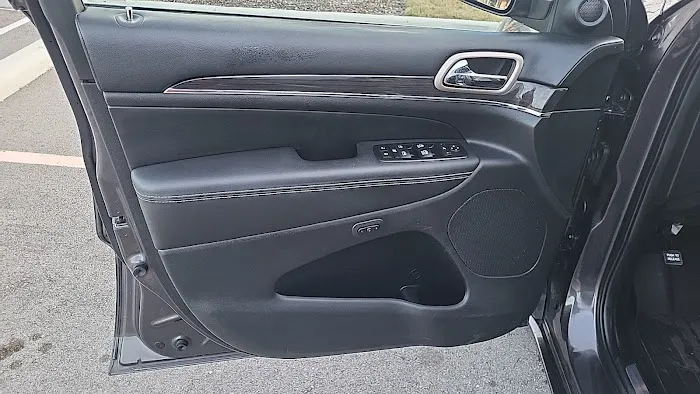 Prime Car Wash Westfield Picture 4