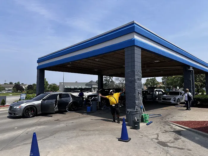 Sparkling Image Car Wash Picture 3