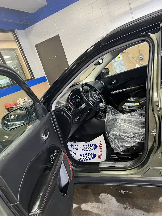 Sparkling Image Car Wash Picture 8