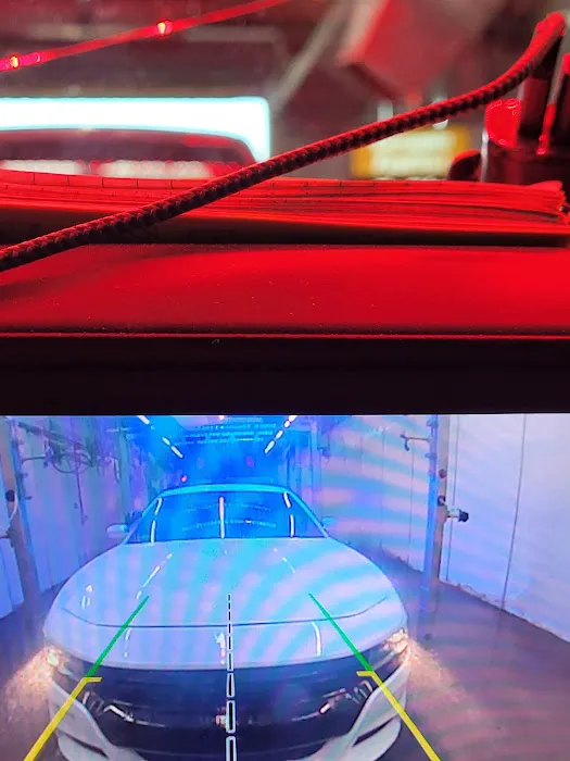 Crew Carwash Picture 4