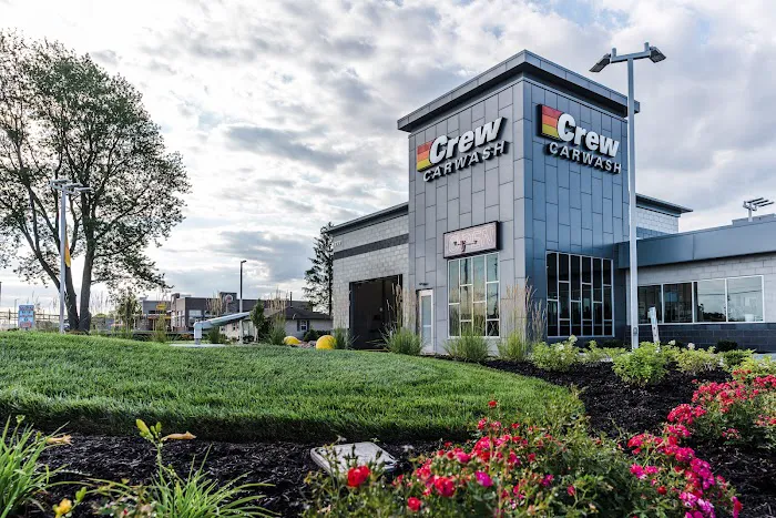 Crew Carwash Picture 2