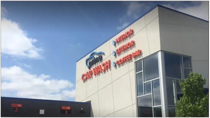 Prime Car Wash Picture 1