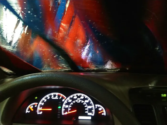 Crew Carwash Picture 4