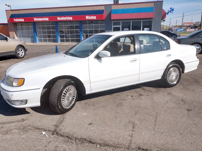 Sparkling Image Car Wash Picture 7