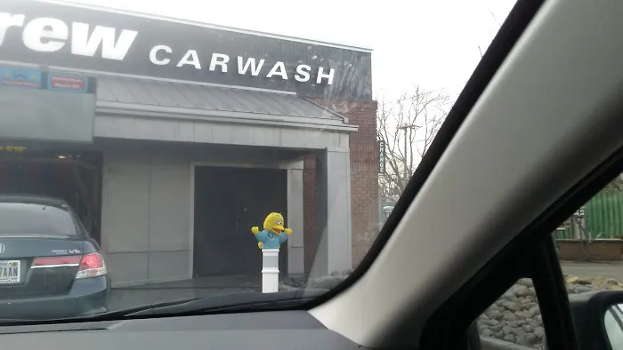 Crew Carwash Picture 7