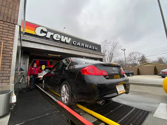 Crew Carwash Picture 6