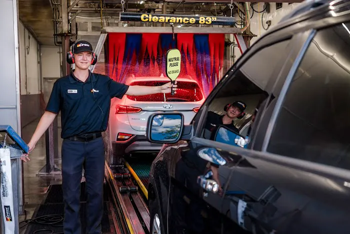Crew Carwash Picture 6
