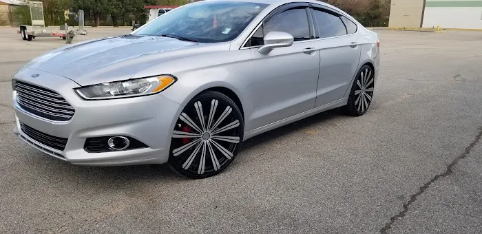 Crew Carwash Picture 5