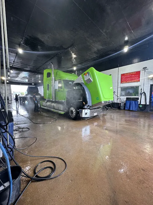 Blue Beacon Truck Wash of West Memphis, AR Picture 5