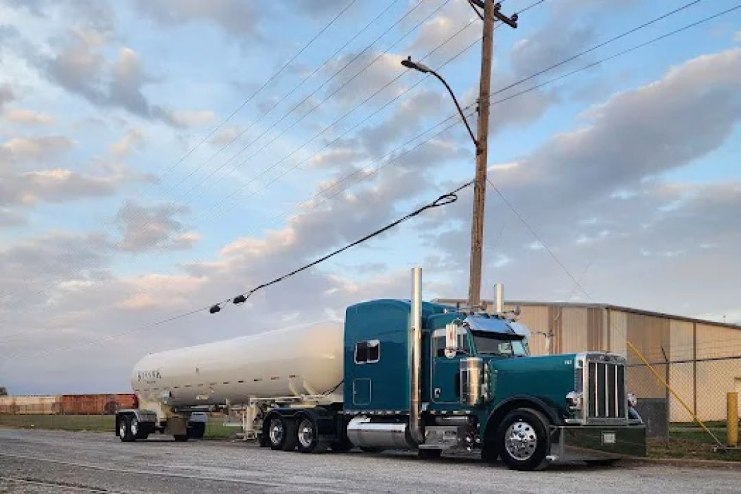 Truck Wash at Love's Travel Stops