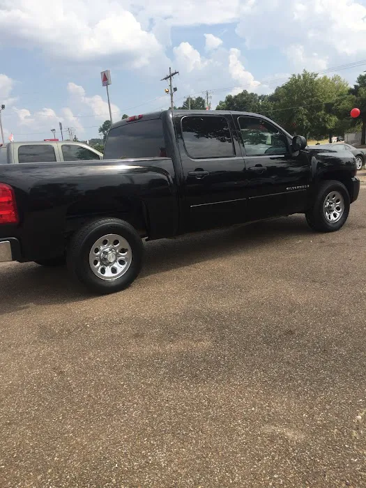 Lawson detailing Picture 4