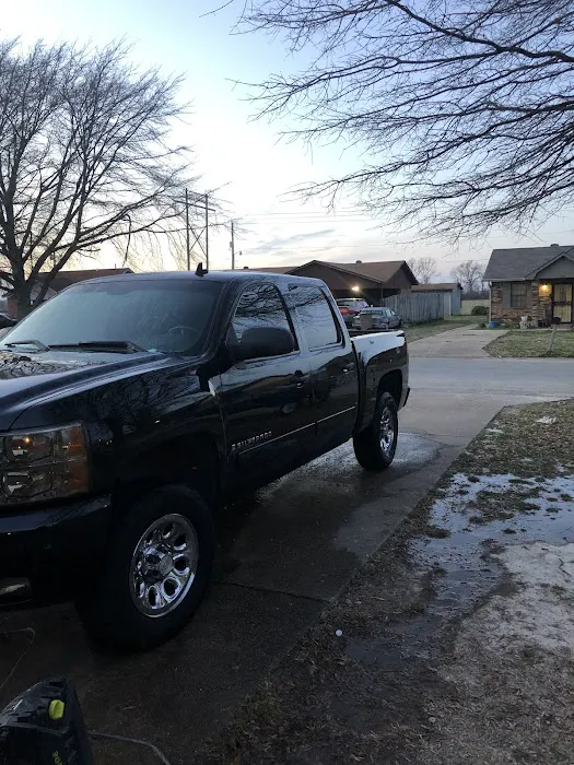 Lawson detailing Picture 3